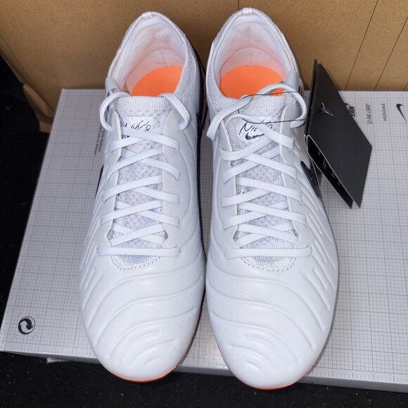 NEW Nike Legend 10 Elite AG PRO OLY P Gray HF4829-900 Men Size 5.5, Womens Sz 7 main image 4